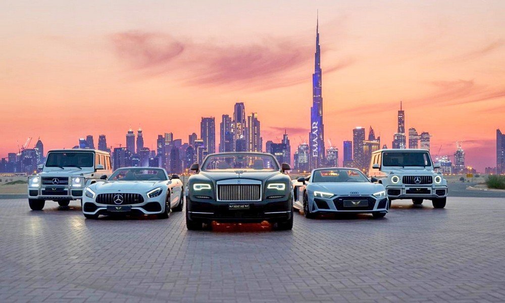 A Thorough Guide on Renting Out a High-end Cars And Truck in Dubai